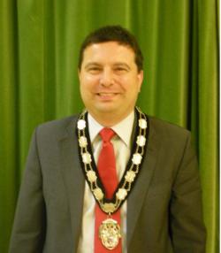 Mr Gary Sanders Town Mayor